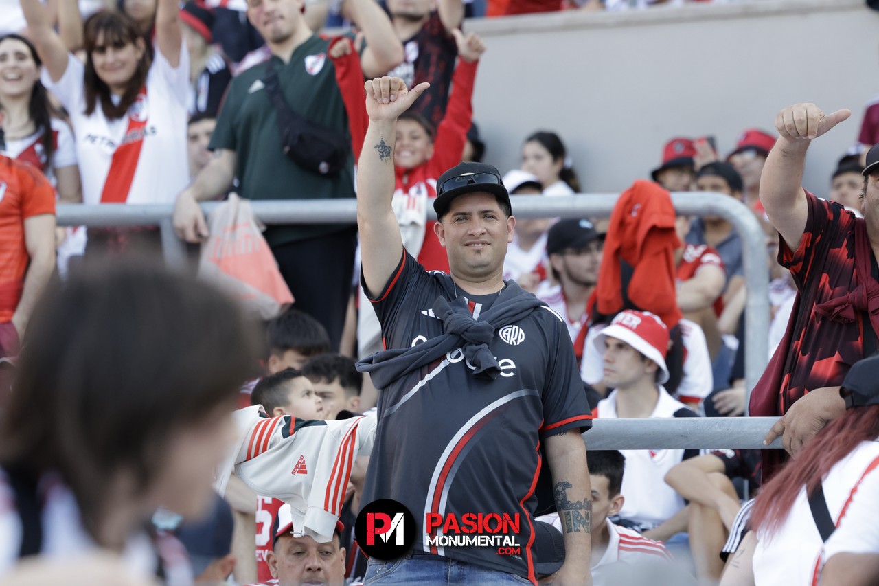 ¡Buscate en el partido de River frente a Talleres en el Monumental!