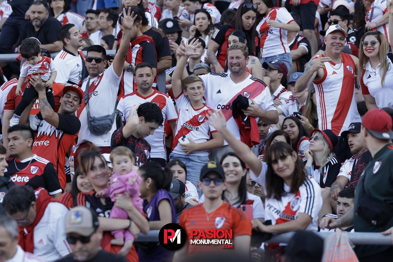 ¡Buscate en el partido de River frente a Talleres en el Monumental!