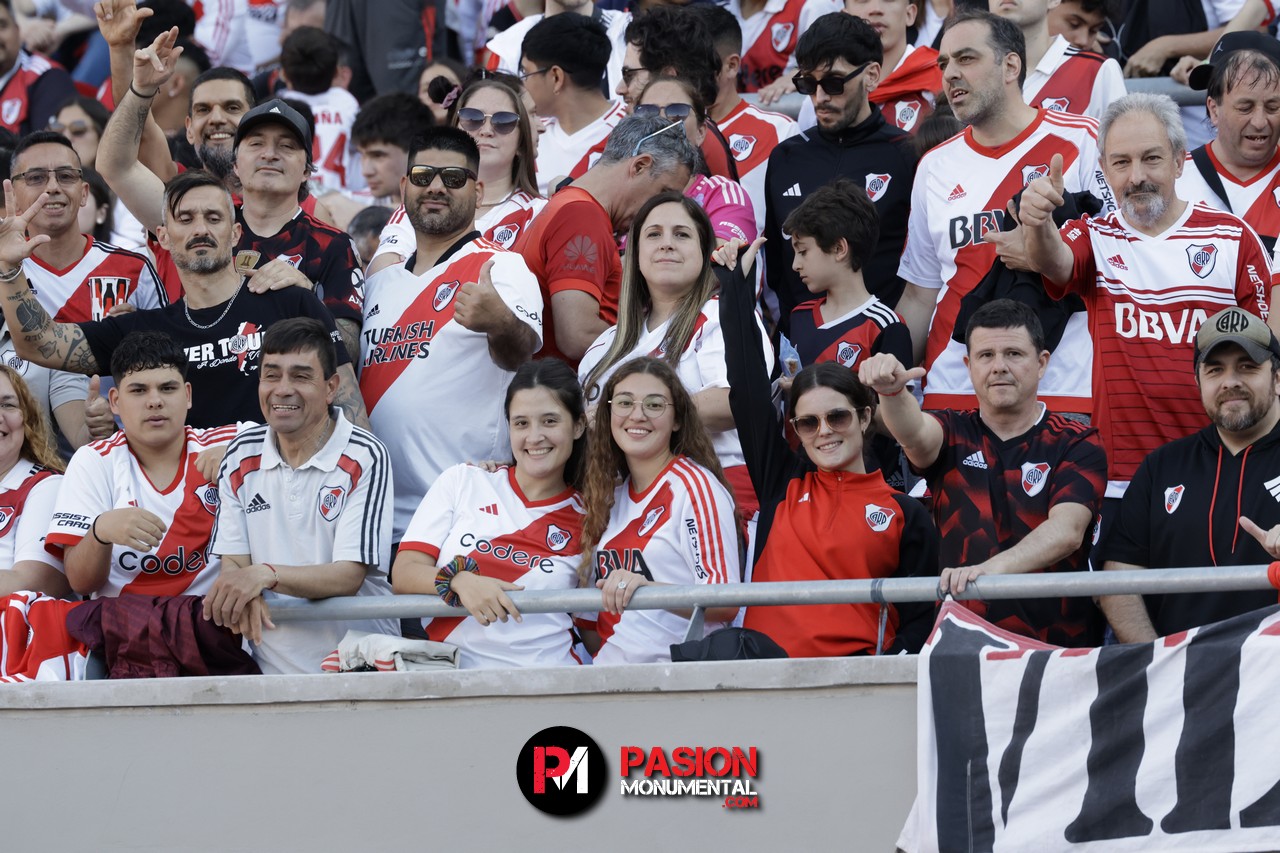 ¡Buscate en el partido de River frente a Talleres en el Monumental!