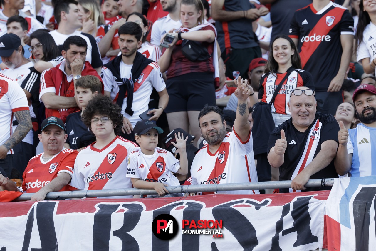 ¡Buscate en el partido de River frente a Talleres en el Monumental!