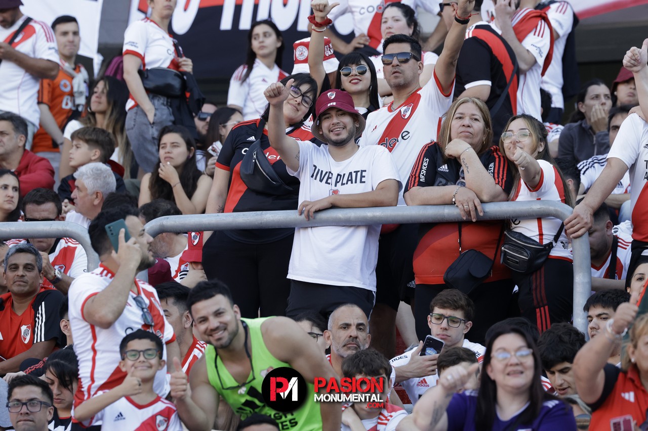 ¡Buscate en el partido de River frente a Talleres en el Monumental!