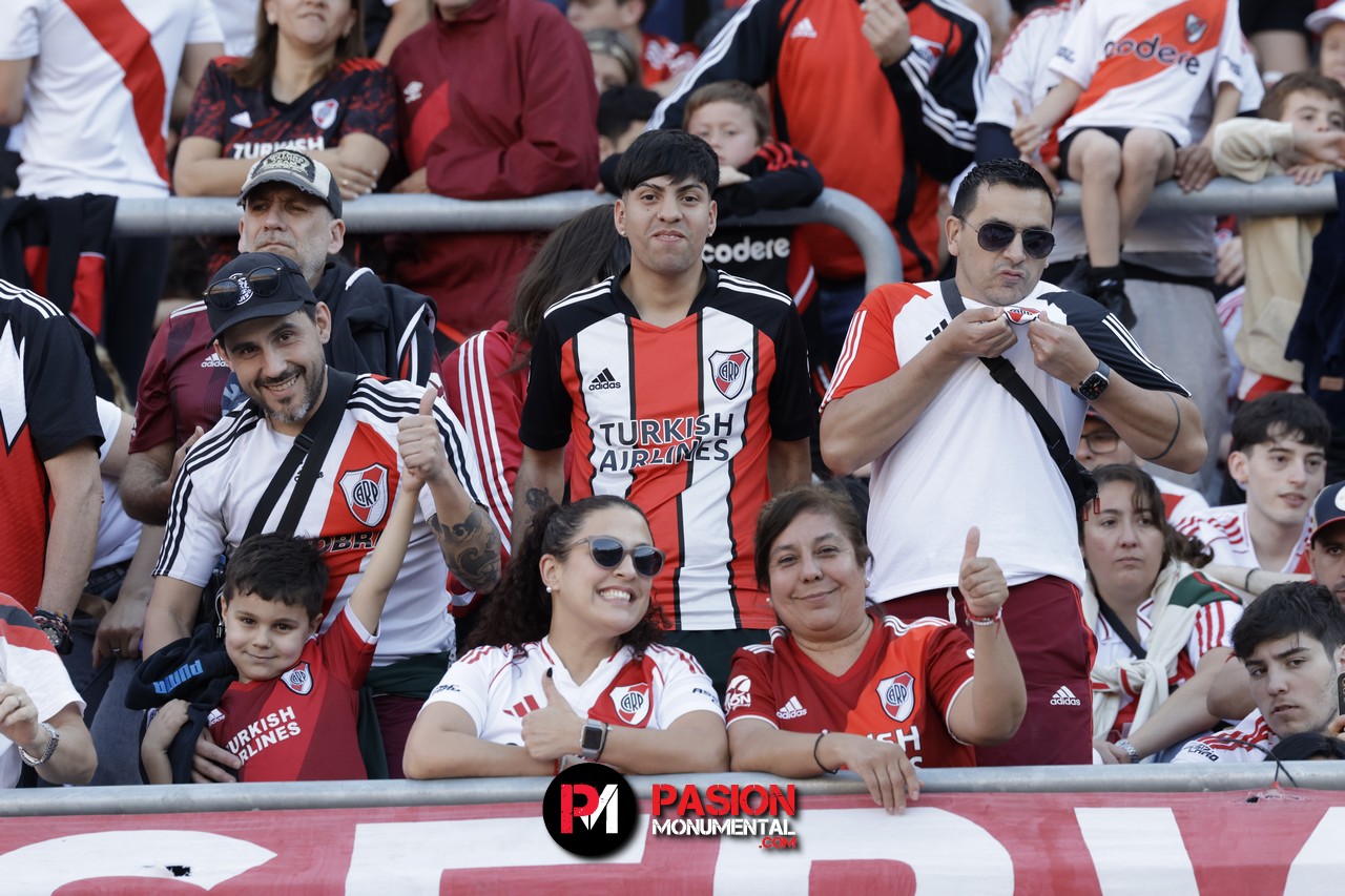 ¡Buscate en el partido de River frente a Talleres en el Monumental!