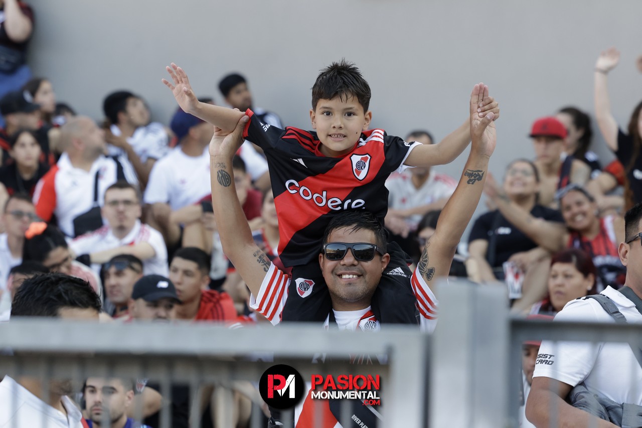 ¡Buscate en el partido de River frente a Talleres en el Monumental!