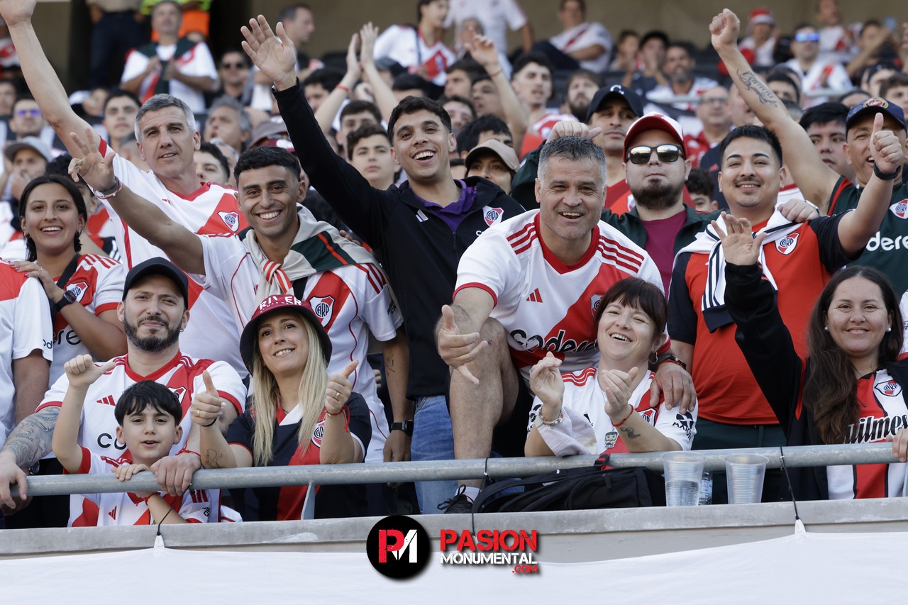 ¡Buscate en el partido de River frente a Talleres en el Monumental!