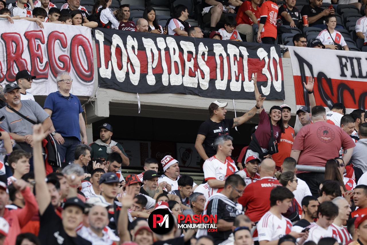 ¡Buscate en el partido de River frente a Talleres en el Monumental!