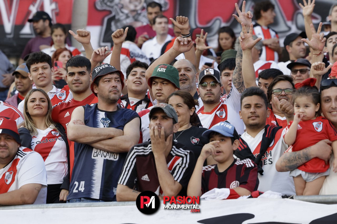 ¡Buscate en el partido de River frente a Talleres en el Monumental!