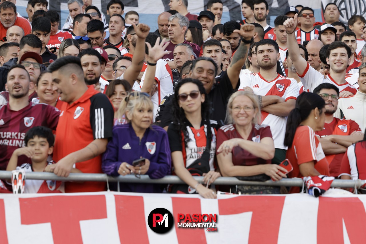 ¡Buscate en el partido de River frente a Talleres en el Monumental!