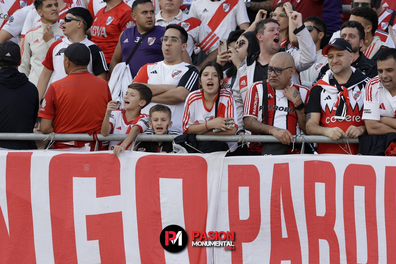 ¡Buscate en el partido de River frente a Talleres en el Monumental!