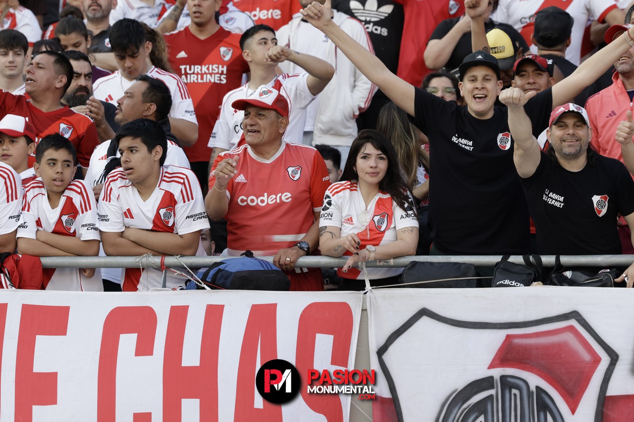 ¡Buscate en el partido de River frente a Talleres en el Monumental!