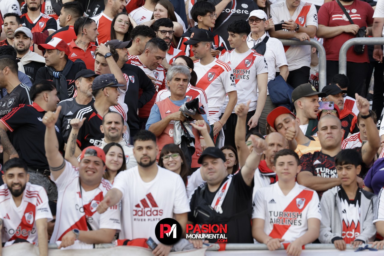 ¡Buscate en el partido de River frente a Talleres en el Monumental!