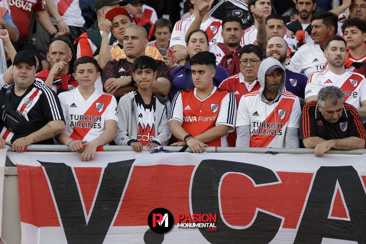 ¡Buscate en el partido de River frente a Talleres en el Monumental!