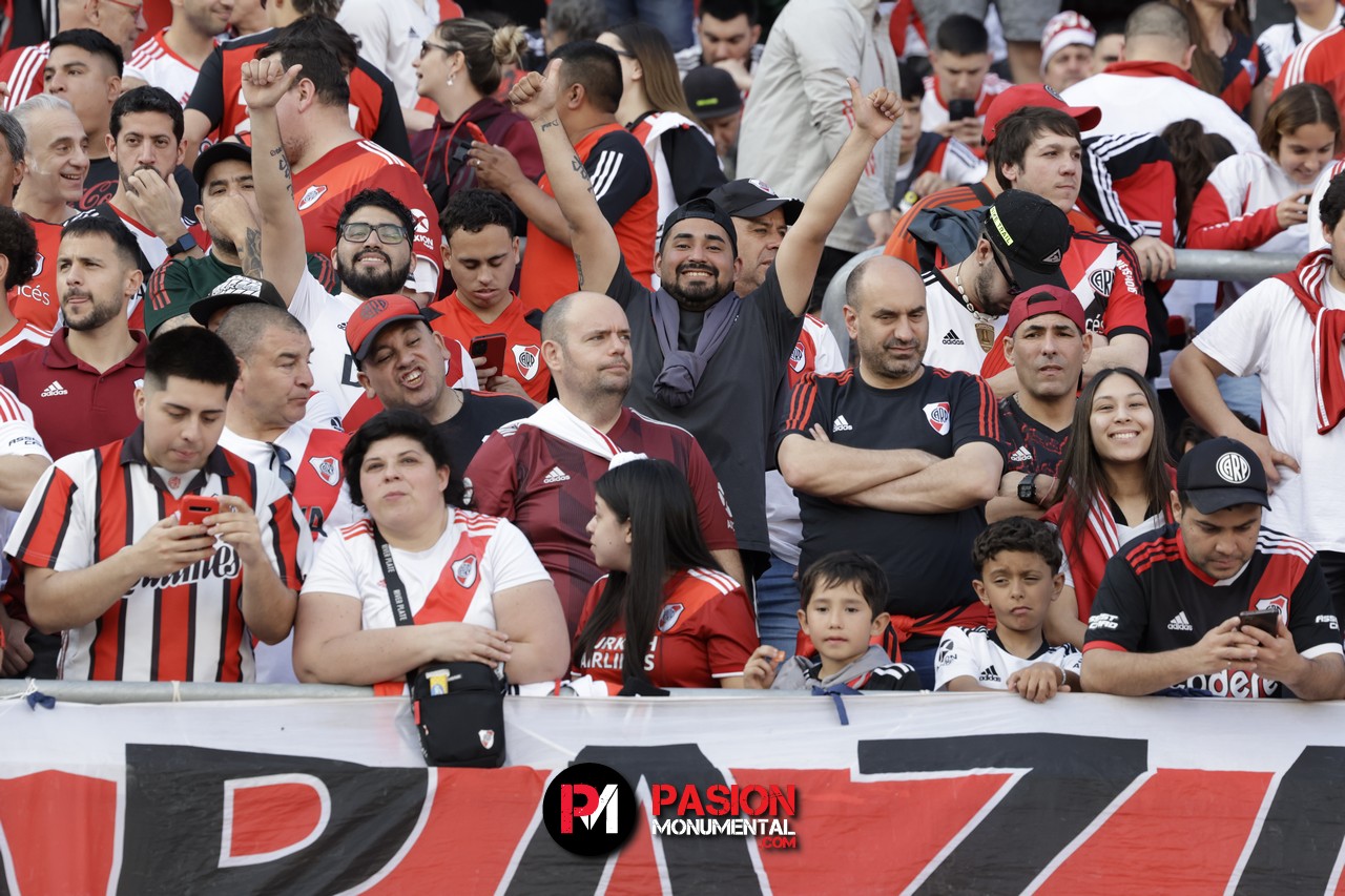 ¡Buscate en el partido de River frente a Talleres en el Monumental!