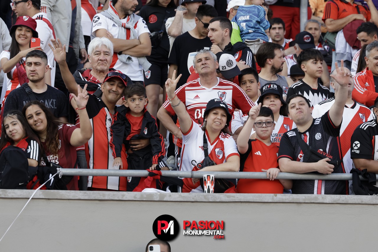 ¡Buscate en el partido de River frente a Talleres en el Monumental!