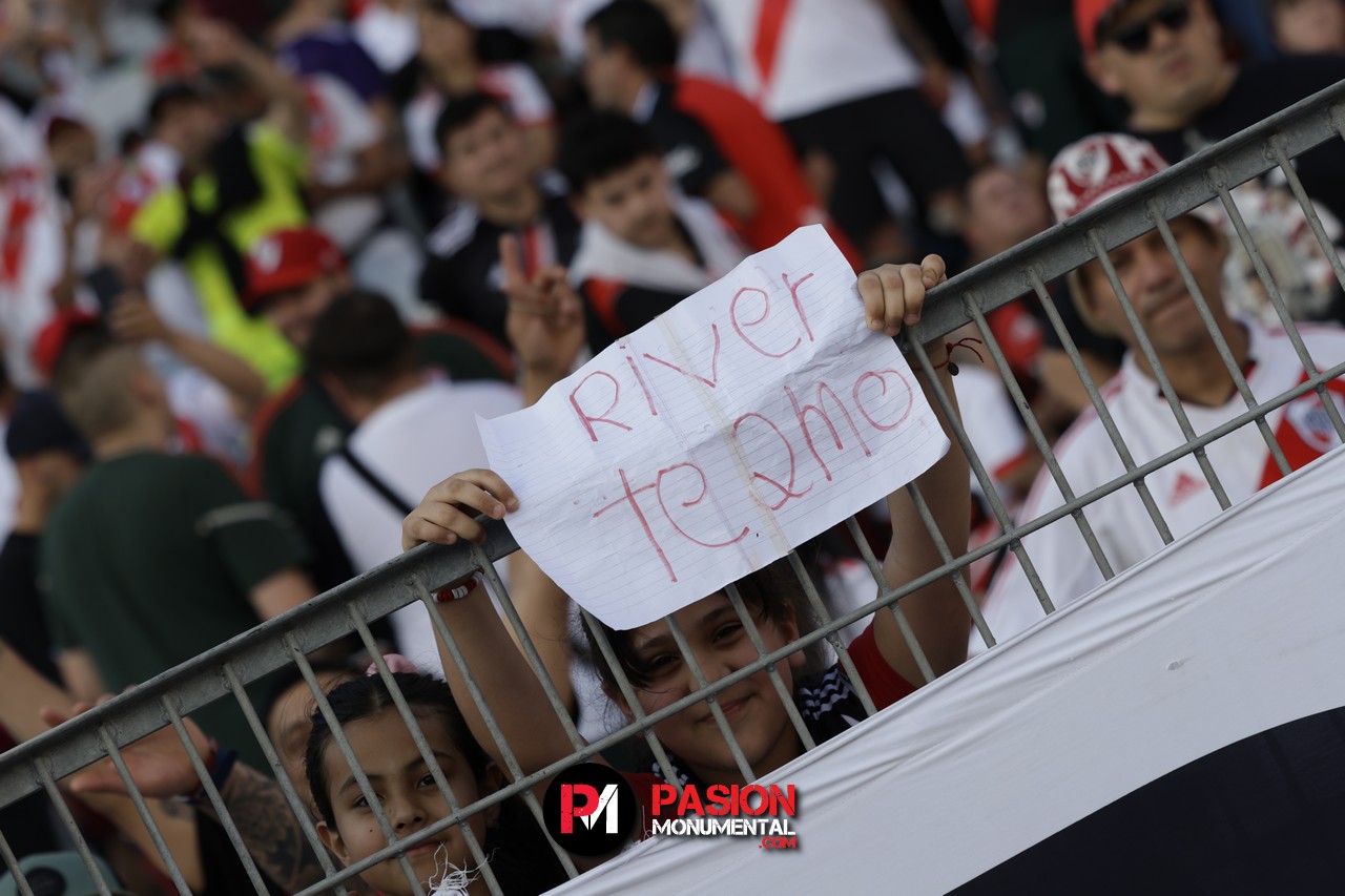 ¡Buscate en el partido de River frente a Talleres en el Monumental!