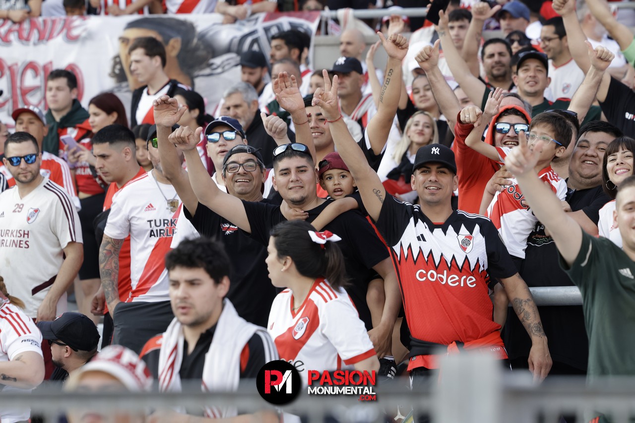 ¡Buscate en el partido de River frente a Talleres en el Monumental!