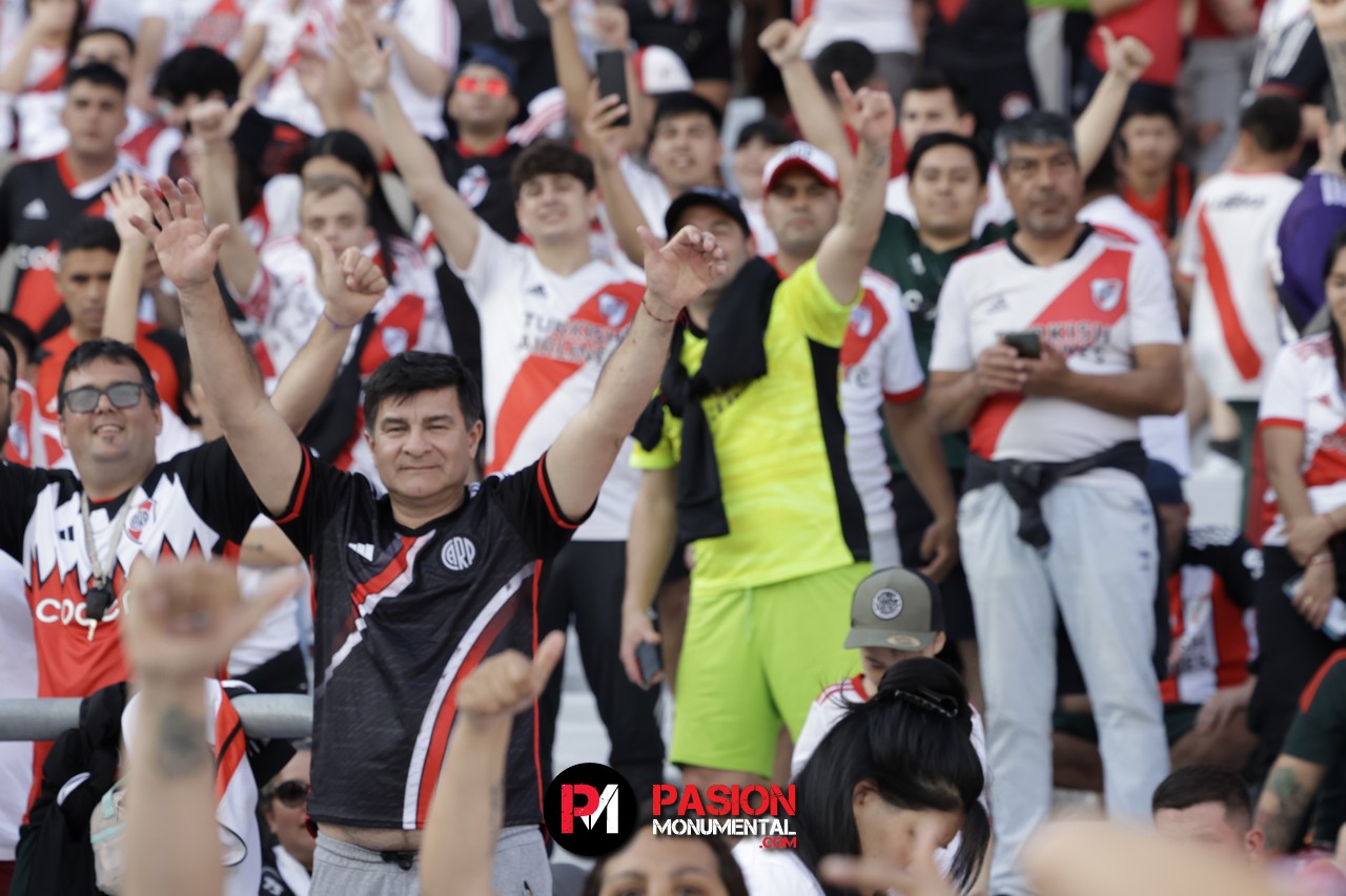 ¡Buscate en el partido de River frente a Talleres en el Monumental!