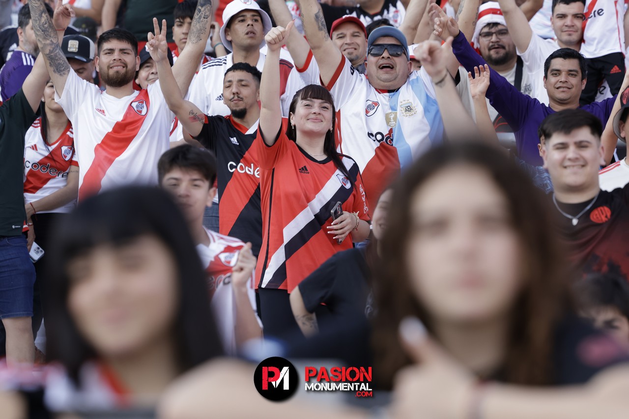 ¡Buscate en el partido de River frente a Talleres en el Monumental!