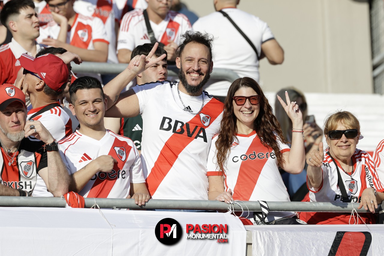 ¡Buscate en el partido de River frente a Talleres en el Monumental!