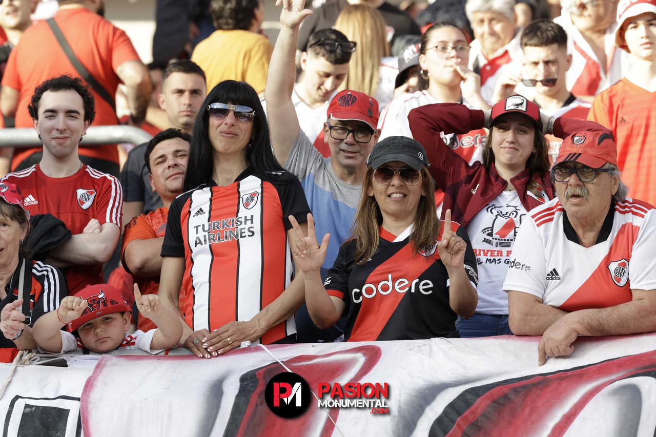 ¡Buscate en el partido de River frente a Talleres en el Monumental!