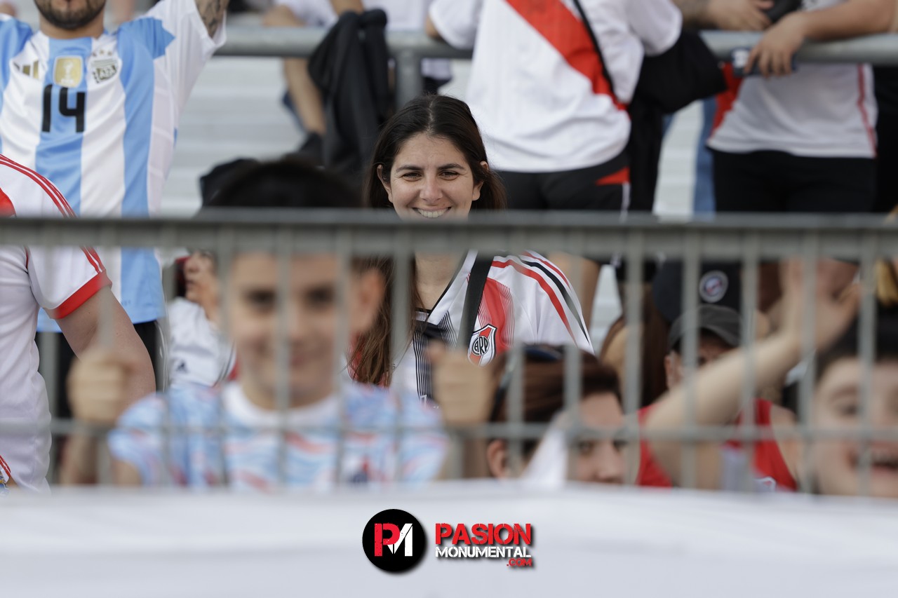 ¡Buscate en el partido de River frente a Talleres en el Monumental!