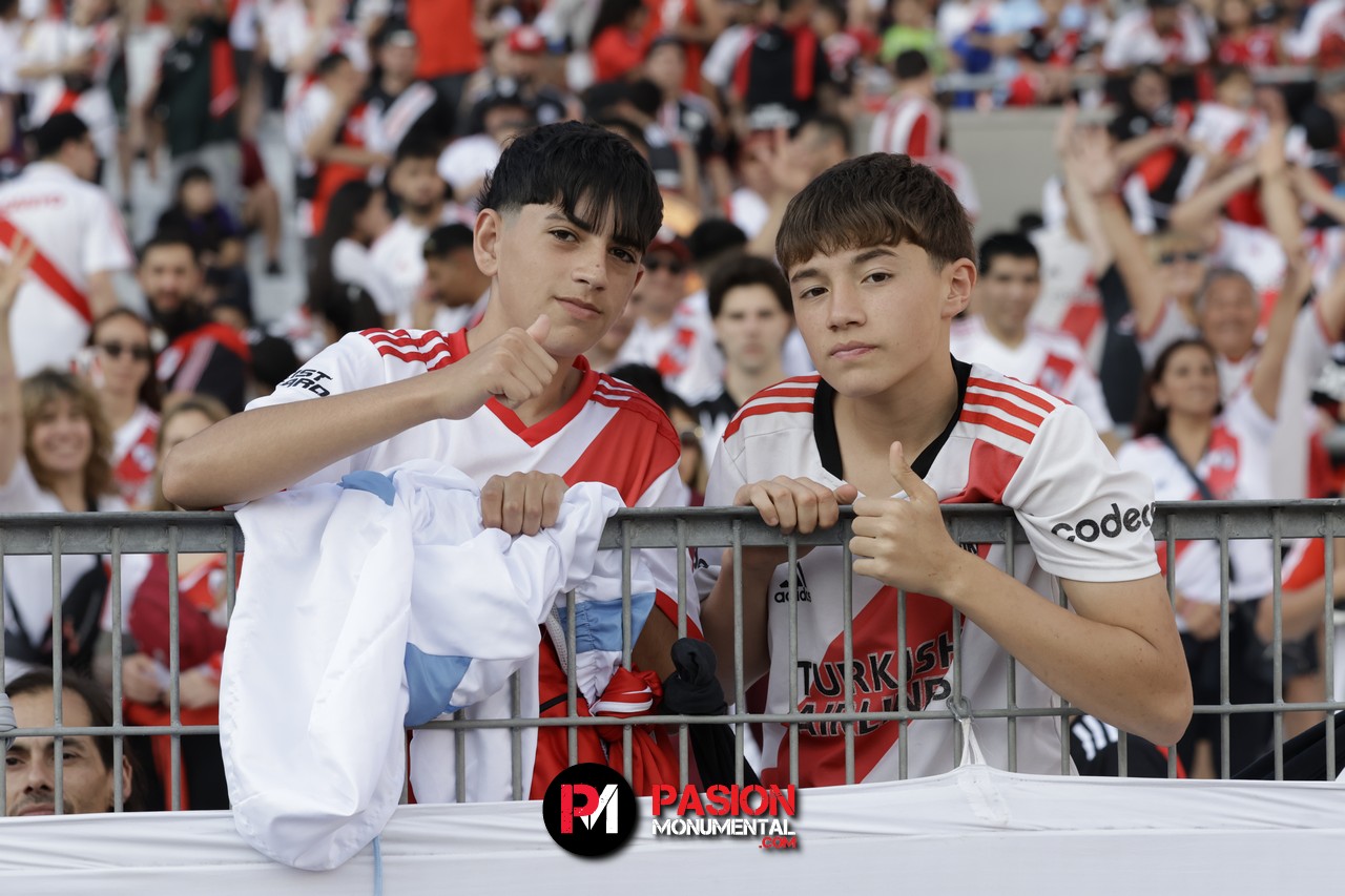 ¡Buscate en el partido de River frente a Talleres en el Monumental!