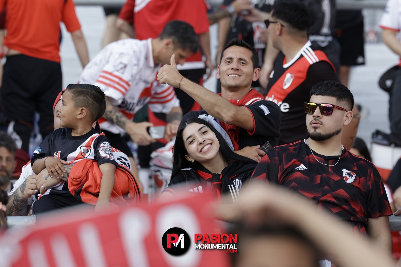 ¡Buscate en el partido de River frente a Talleres en el Monumental!
