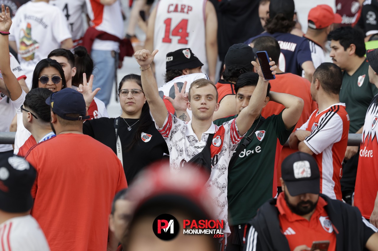 ¡Buscate en el partido de River frente a Talleres en el Monumental!