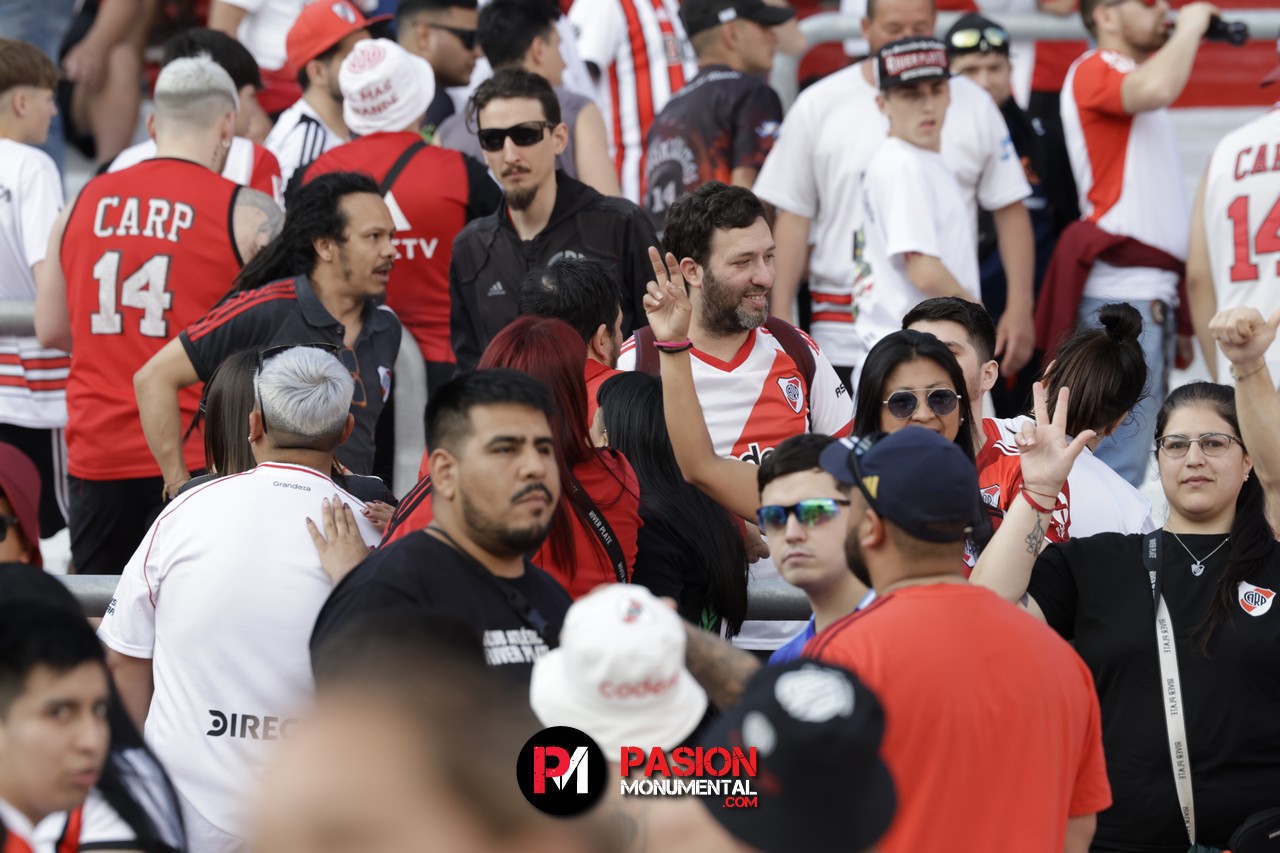 ¡Buscate en el partido de River frente a Talleres en el Monumental!