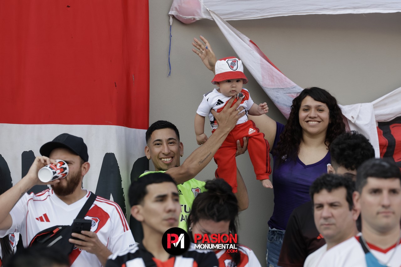 ¡Buscate en el partido de River frente a Talleres en el Monumental!