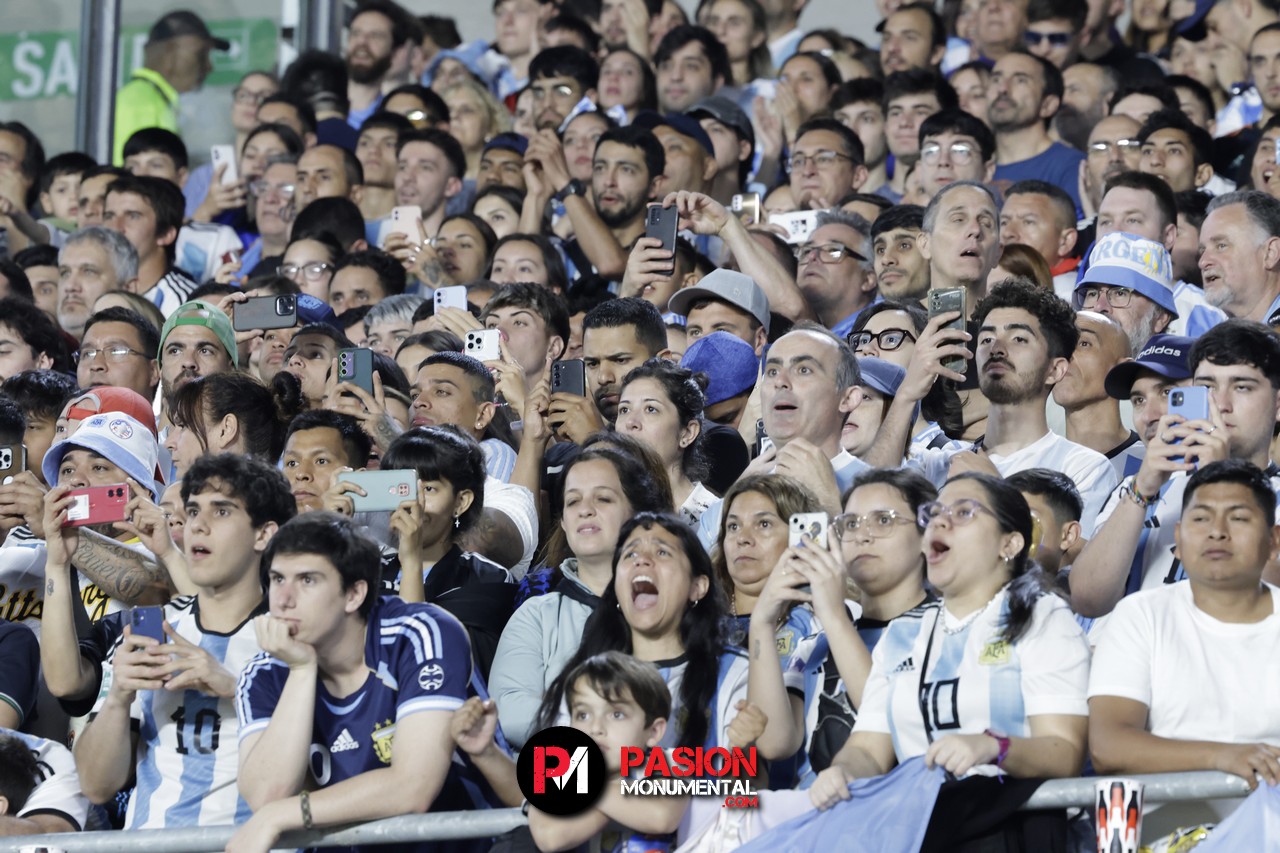 ¡Buscate de Selección en la goleada Monumental de Argentina ante Bolivia!
