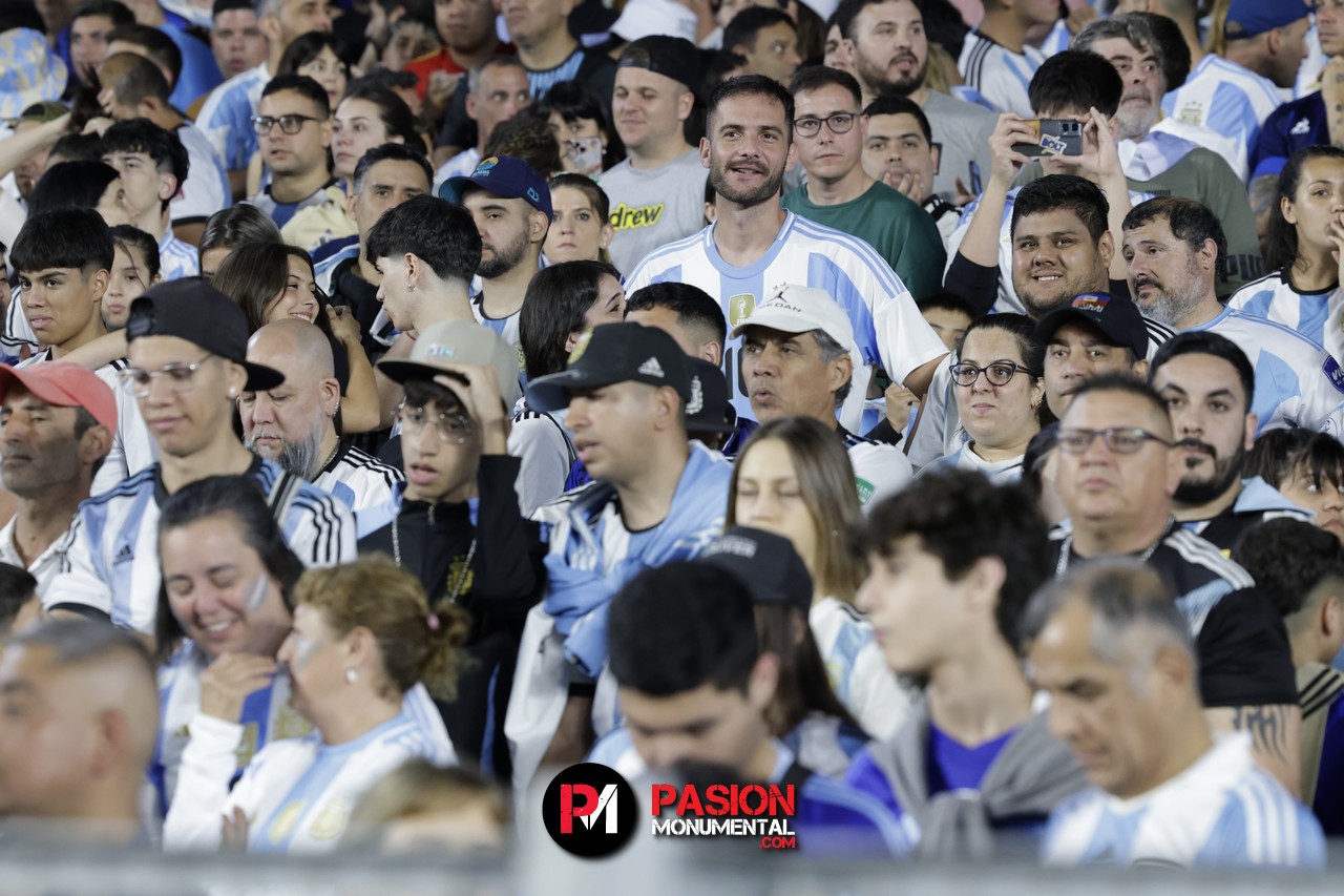 ¡Buscate de Selección en la goleada Monumental de Argentina ante Bolivia!