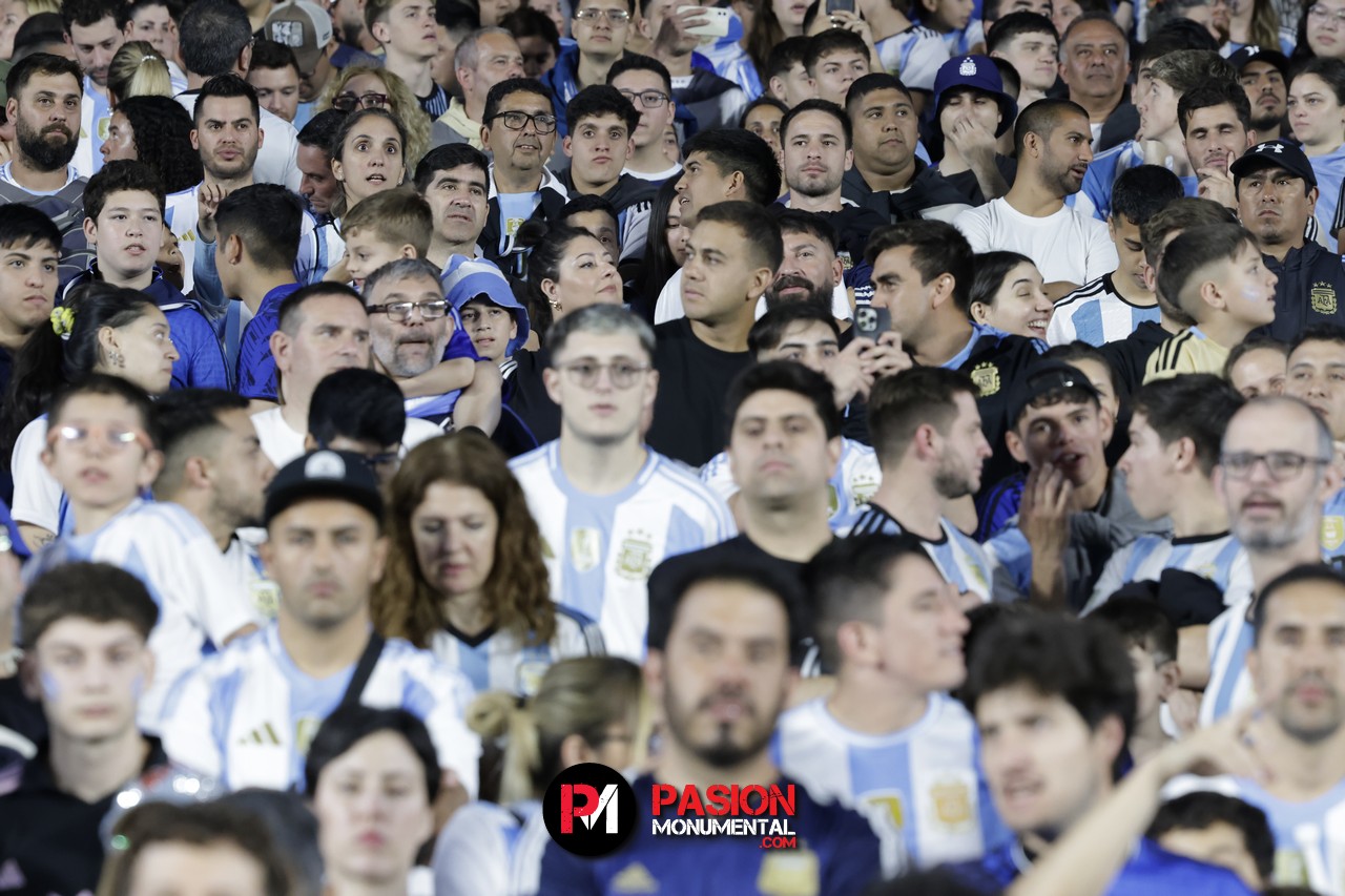 ¡Buscate de Selección en la goleada Monumental de Argentina ante Bolivia!