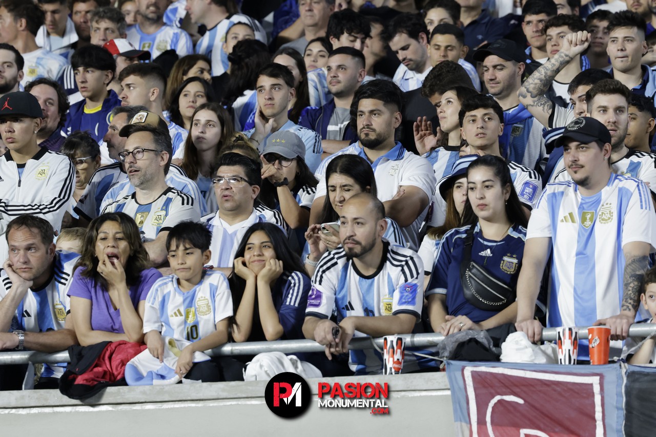 ¡Buscate de Selección en la goleada Monumental de Argentina ante Bolivia!