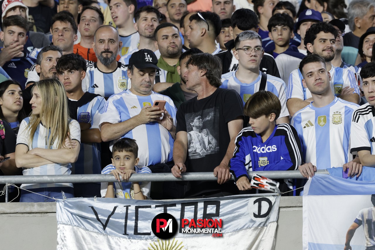 ¡Buscate de Selección en la goleada Monumental de Argentina ante Bolivia!