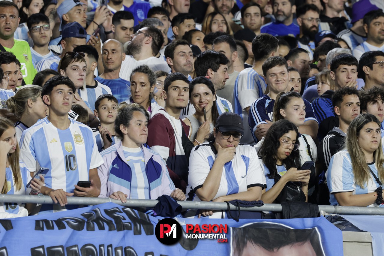 ¡Buscate de Selección en la goleada Monumental de Argentina ante Bolivia!