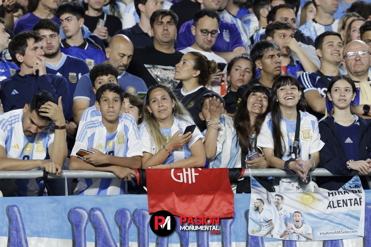 ¡Buscate de Selección en la goleada Monumental de Argentina ante Bolivia!