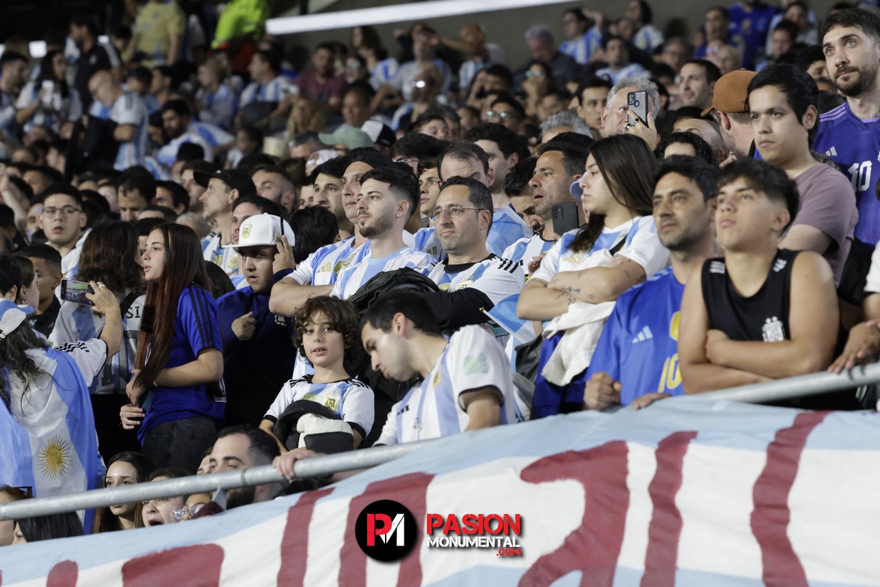 ¡Buscate de Selección en la goleada Monumental de Argentina ante Bolivia!