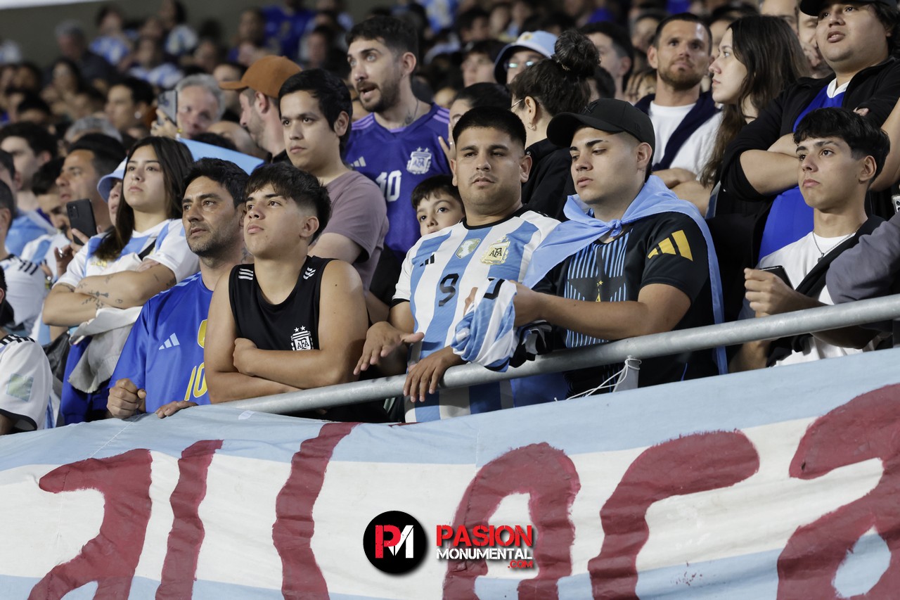 ¡Buscate de Selección en la goleada Monumental de Argentina ante Bolivia!