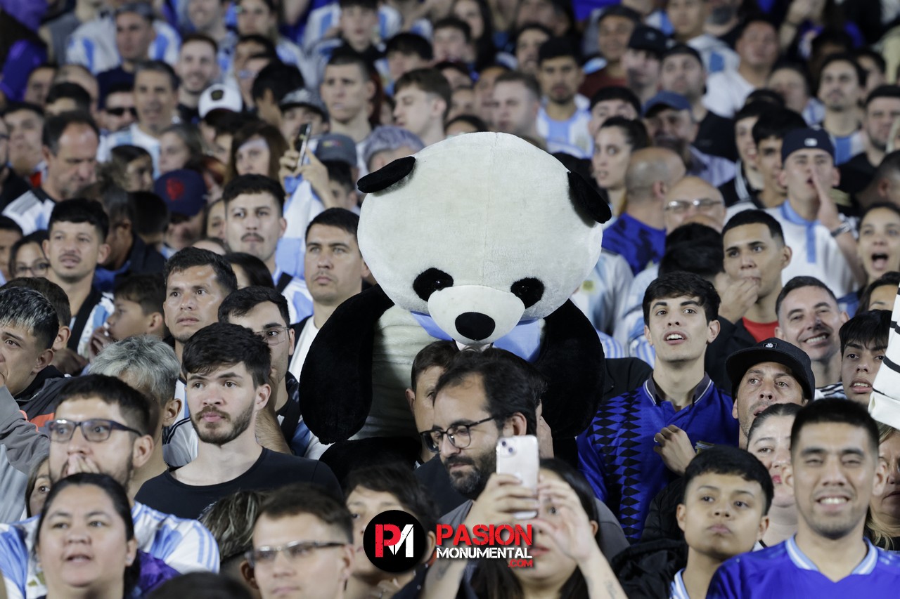 ¡Buscate de Selección en la goleada Monumental de Argentina ante Bolivia!
