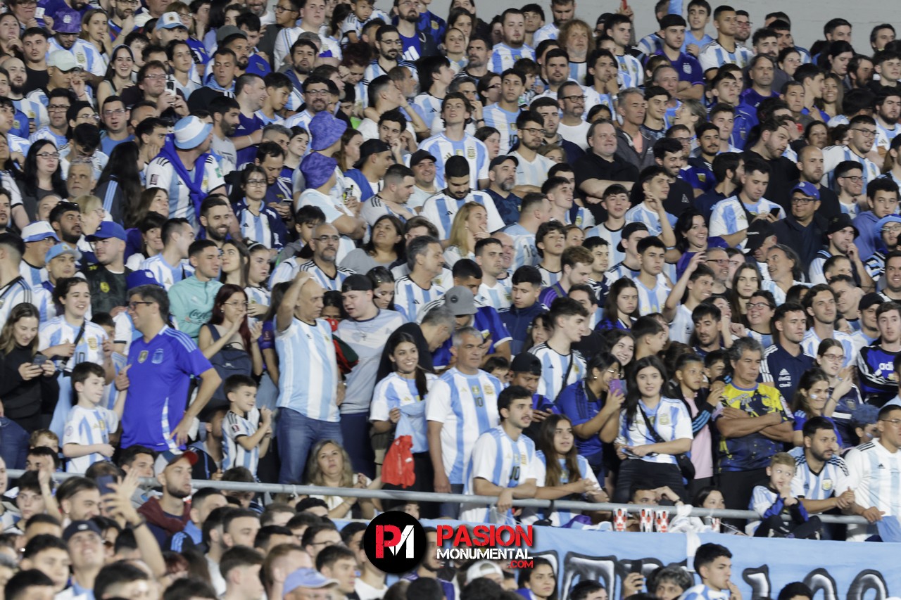 ¡Buscate de Selección en la goleada Monumental de Argentina ante Bolivia!
