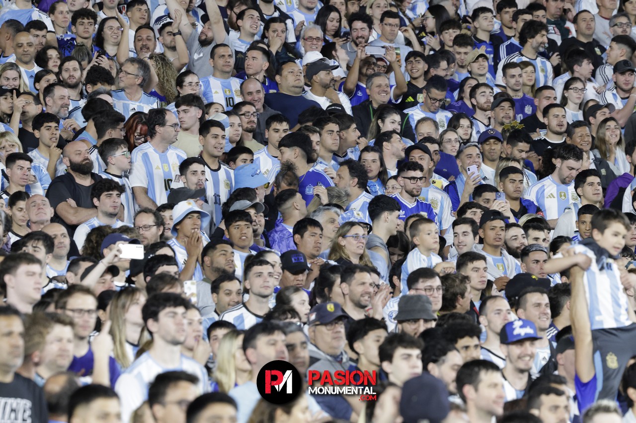 ¡Buscate de Selección en la goleada Monumental de Argentina ante Bolivia!