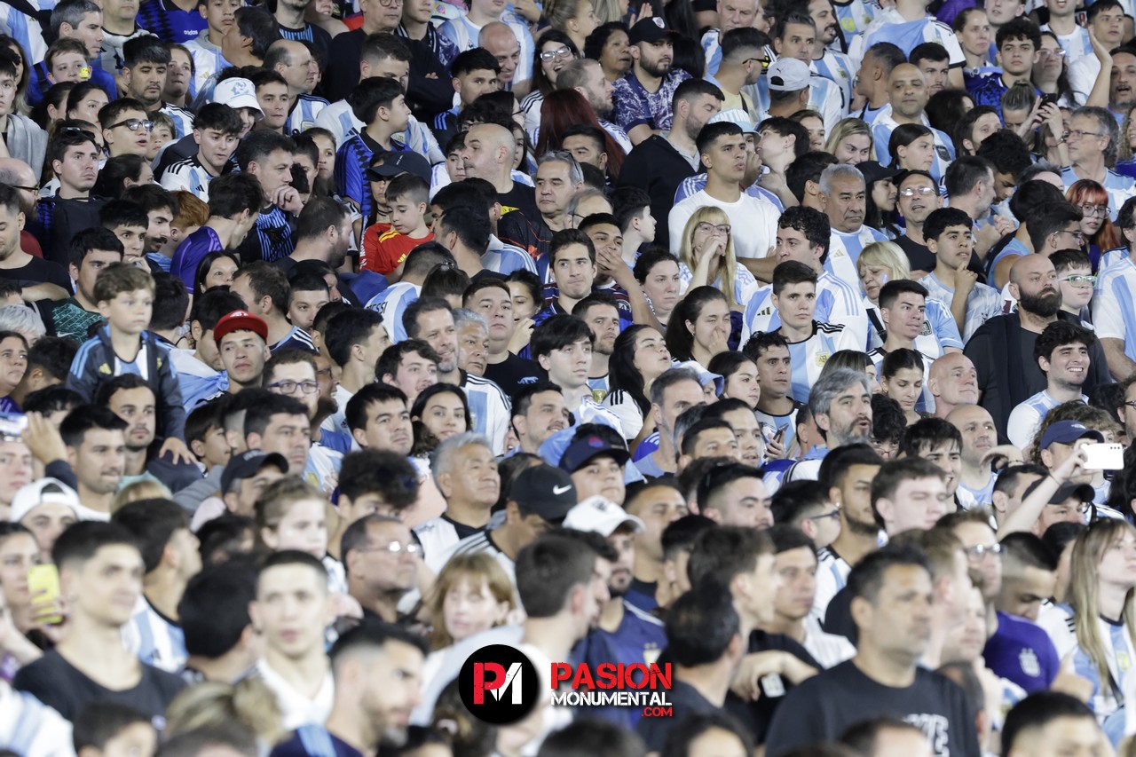 ¡Buscate de Selección en la goleada Monumental de Argentina ante Bolivia!