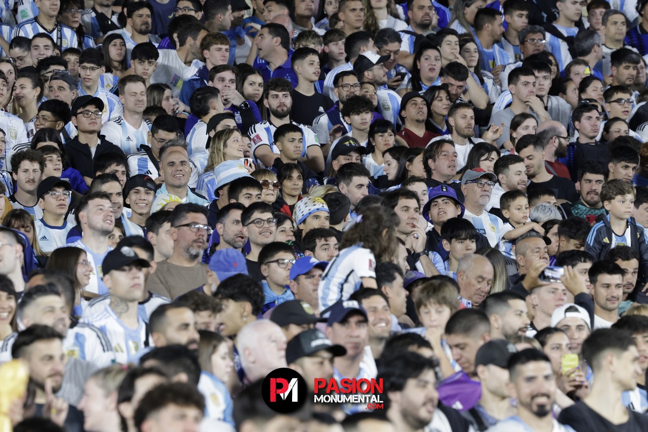 ¡Buscate de Selección en la goleada Monumental de Argentina ante Bolivia!