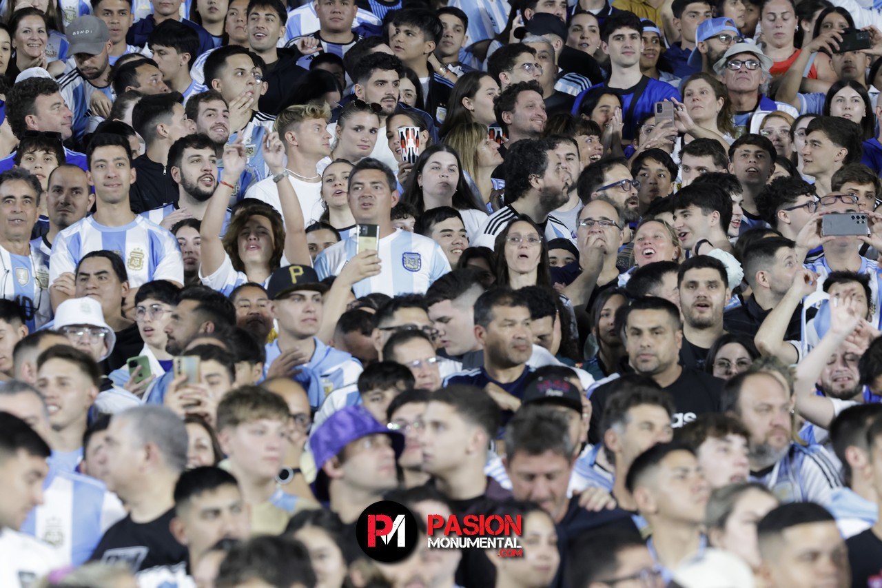 ¡Buscate de Selección en la goleada Monumental de Argentina ante Bolivia!