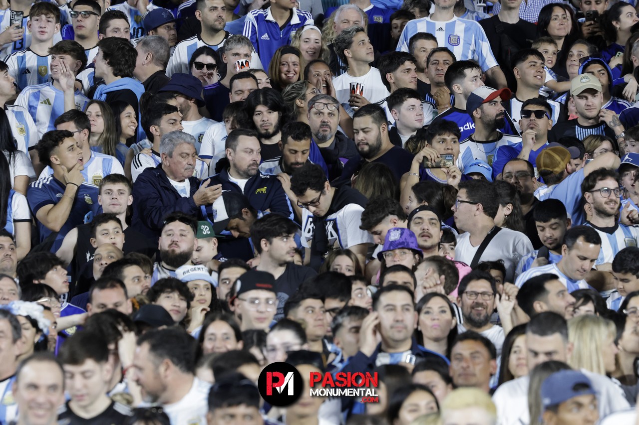 ¡Buscate de Selección en la goleada Monumental de Argentina ante Bolivia!
