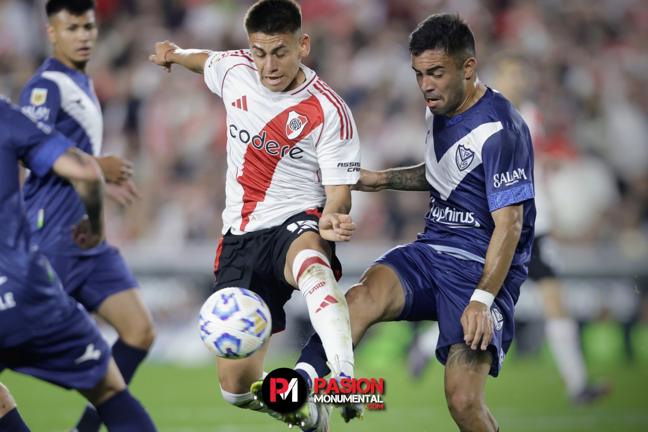 River igualó ante Vélez en el Monumental y se despidió del torneo local