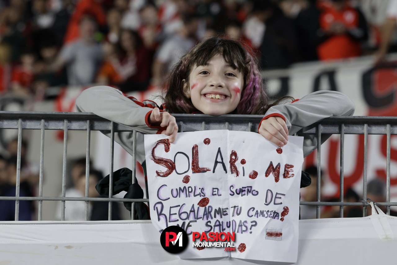 ¡Buscate en el empate de River ante Vélez en el estadio Monumental!