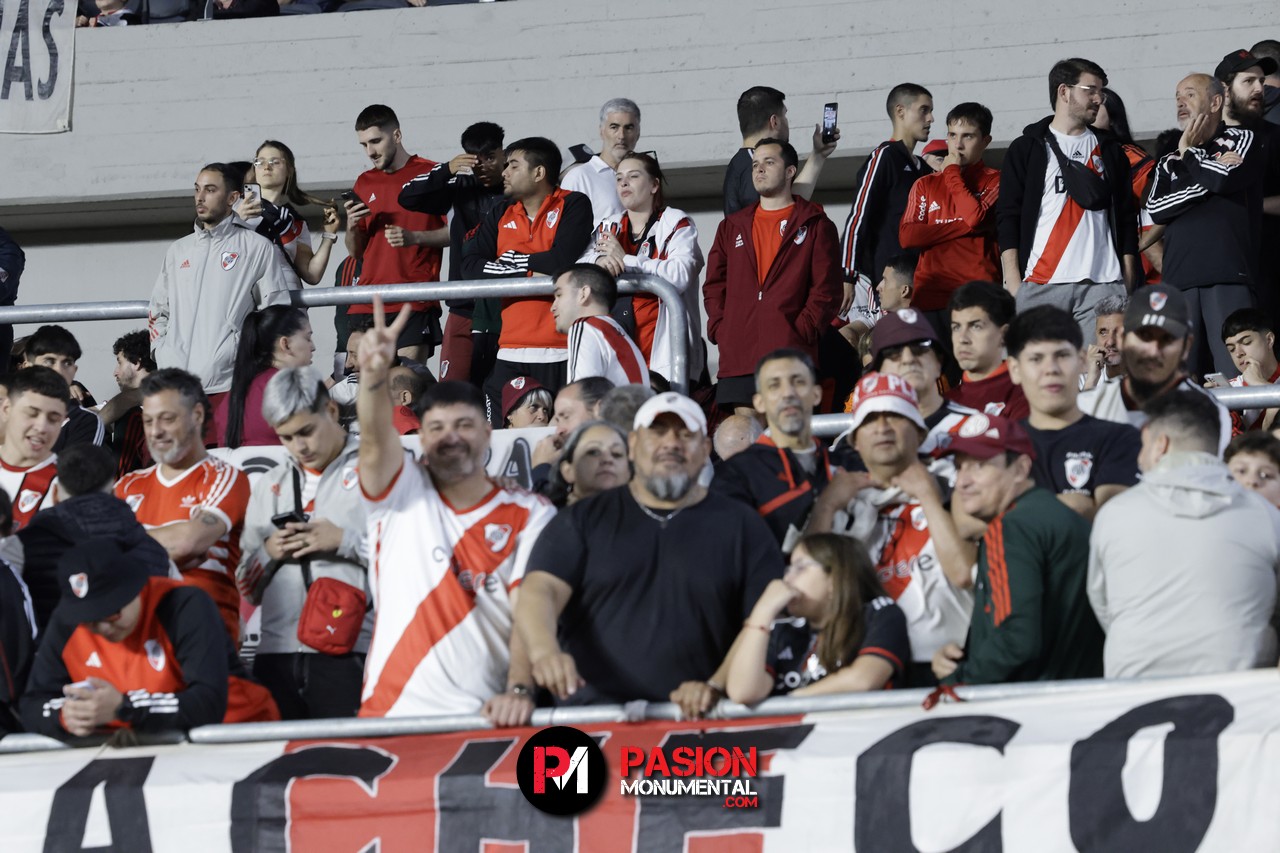 ¡Buscate en el empate de River ante Vélez en el estadio Monumental!