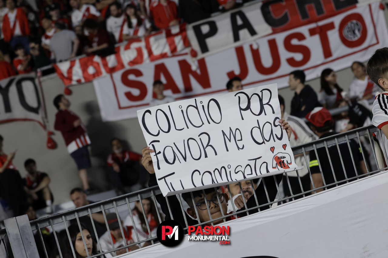 ¡Buscate en el empate de River ante Vélez en el estadio Monumental!