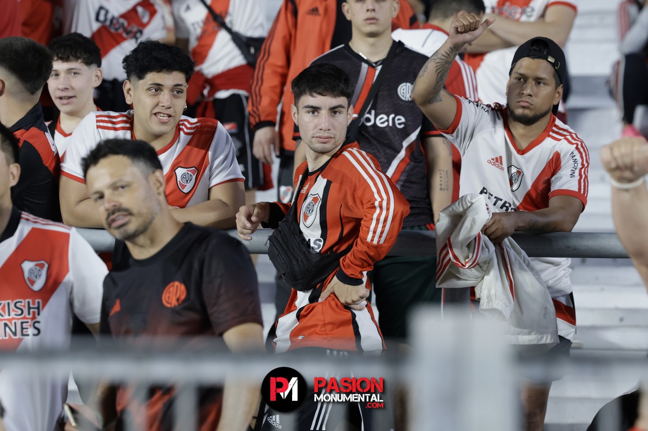 ¡Buscate en el empate de River ante Vélez en el estadio Monumental!